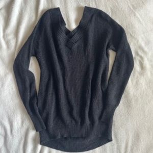 Victoria Secret Gray Cable Knit Sweater With Pockets Sz XS